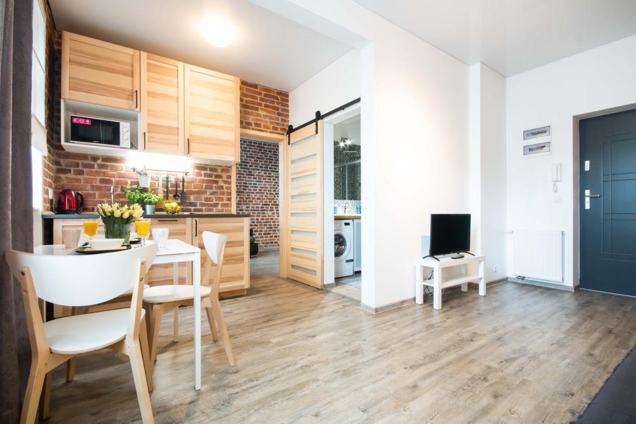 Uno Apartaments 卡托维兹 外观 照片